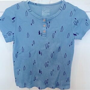 Large girls Cat and Jack light blue lightening bolt waffle texture tee